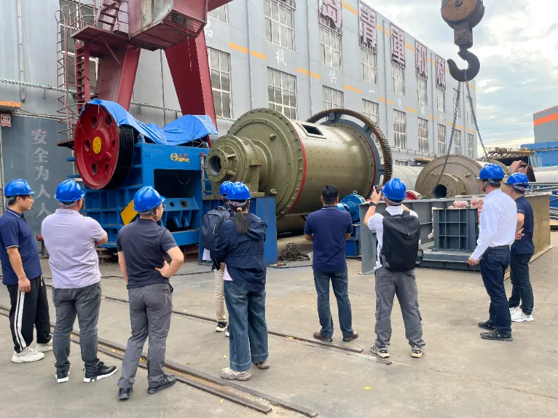 Khai thác sâu rộng thị trường nước ngoài, giành được niềm tin nhờ sức mạnh! Khách hàng Đông Nam Á đến thăm máy khai thác EPIC để kiểm tra và nghiệm thu thiết bị